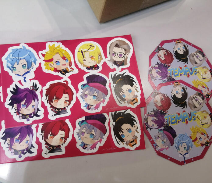 Holostars stickers+print